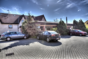 PARKOVIŠTĚ